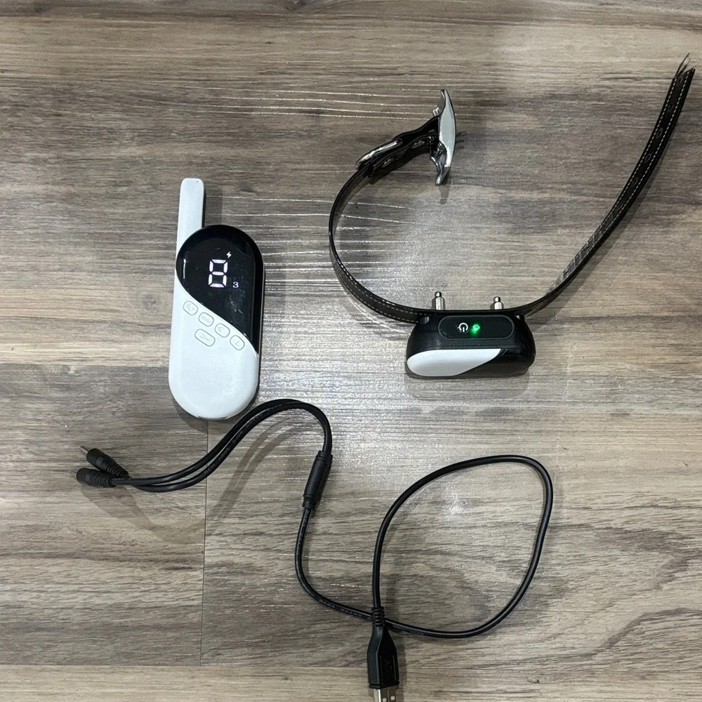 Wireless Pet Training Collar with Remote - Black and White